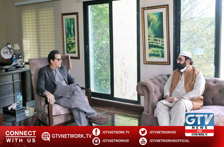 Pir Qasim Sialvi of Sial Sharif calls on Prime Minister Imran Khan