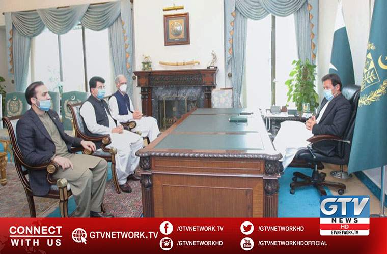 Senate chairman and deputy chairman call on Prime Minister Imran Khan