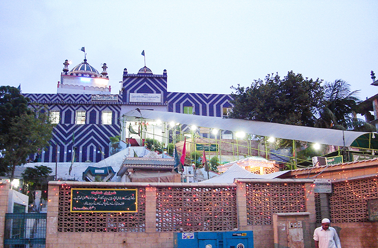 Sindh Auqaf Department notifies reopening of the shrines in the province