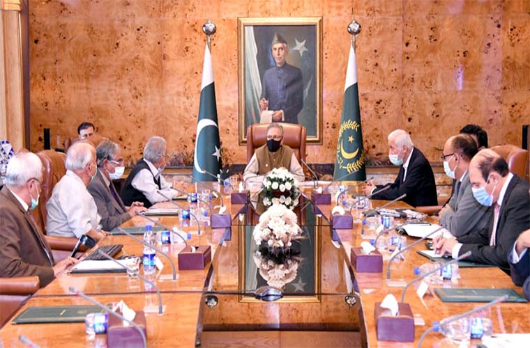 President for proactive measures to develop Information Technology sector