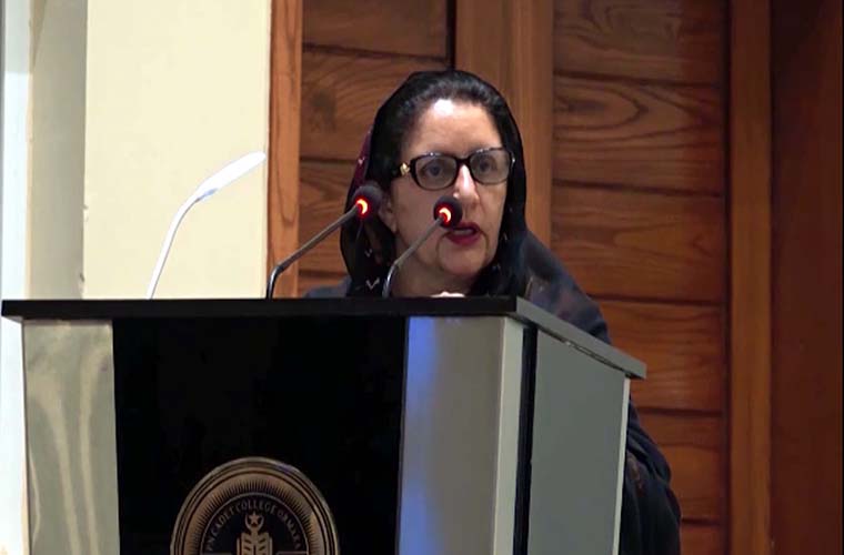 Defence Production Minister lauds Pakistan Navy efforts for coastal areas people