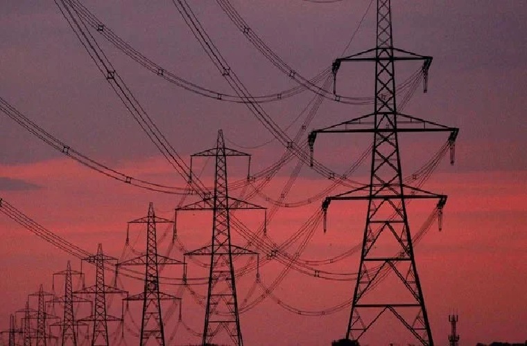Nepra slashes power tariff by Re0.99 per unit on quarterly adjustment