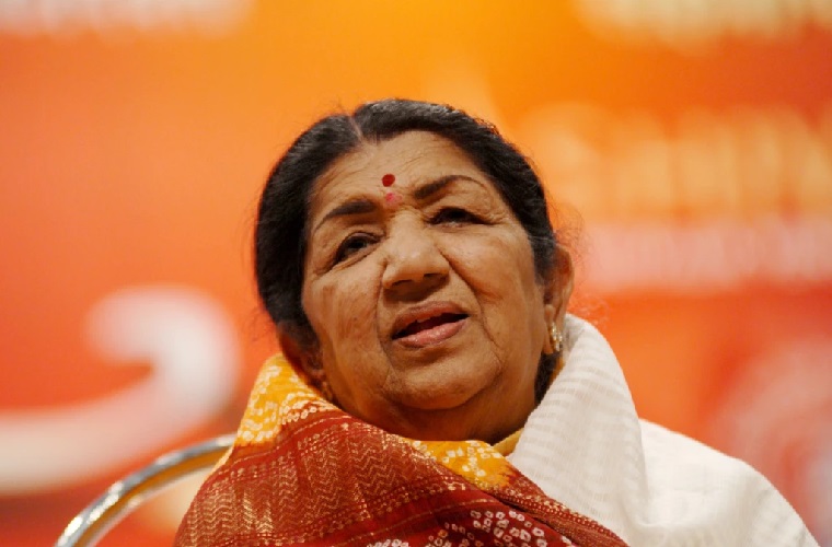 Legendary Bollywood Singer Lata Mangeshkar, Dead at 92