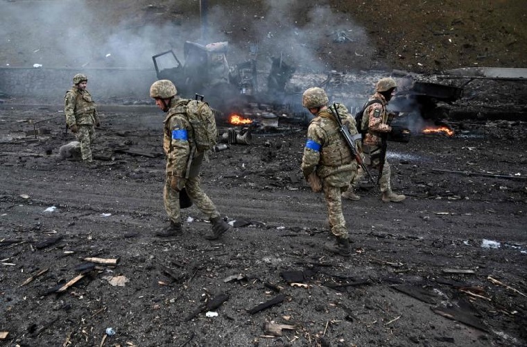 Russia and Ukraine looking for compromise in peace talks