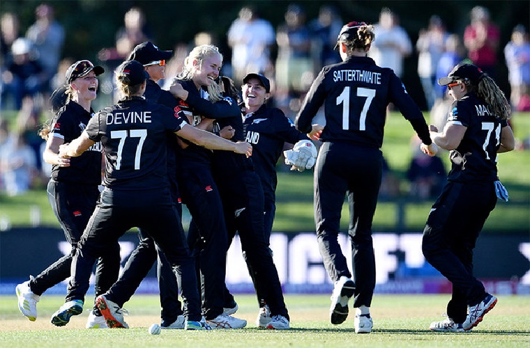 New Zealand beat Pakistan by 71 runs at Women’s World Cup