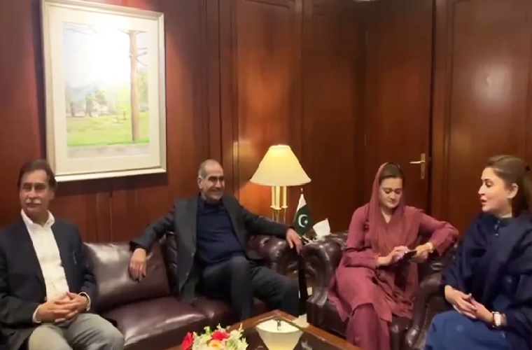 Opposition submits no-trust motion against PM Khan