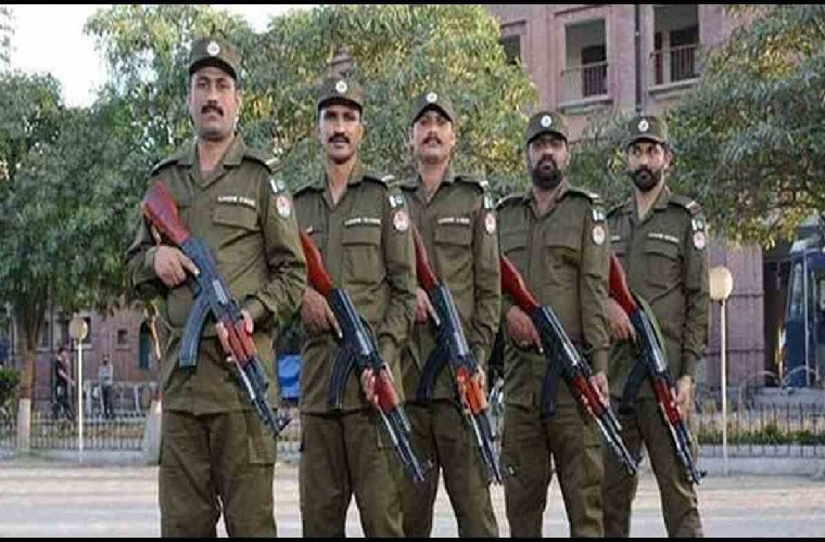 Punjab security on high-alert after Peshawar blast: IG Punjab
