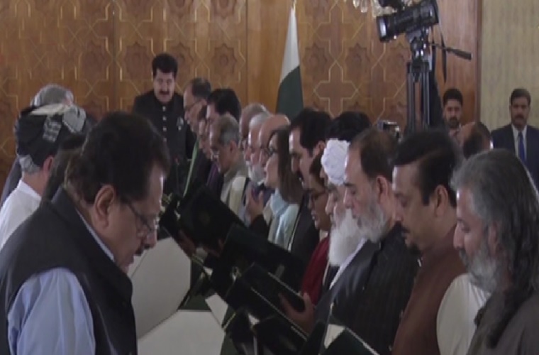 34-member federal cabinet takes oath