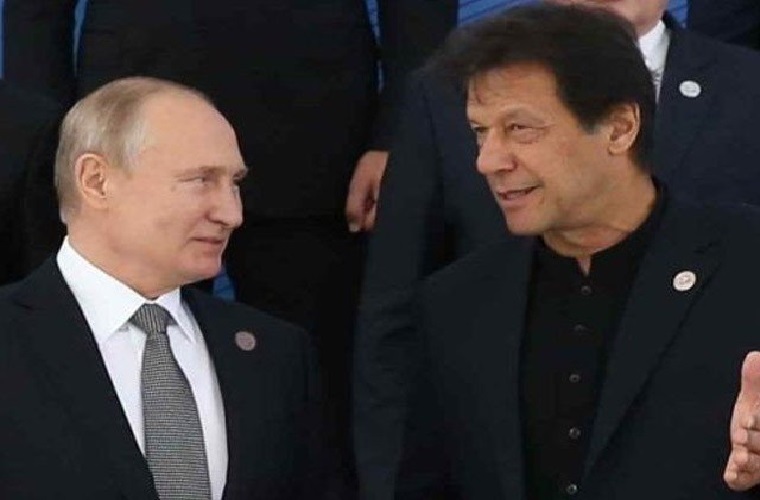 US punishes Imran Khan for visiting Russia