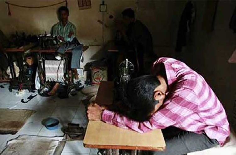 Unannounced load shedding continues in country despite of promises