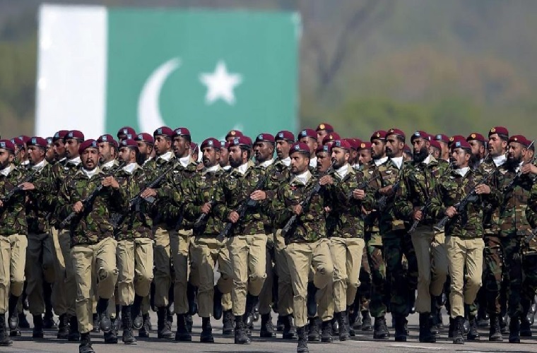 Rally taken out to support Pak Army in Islamabad