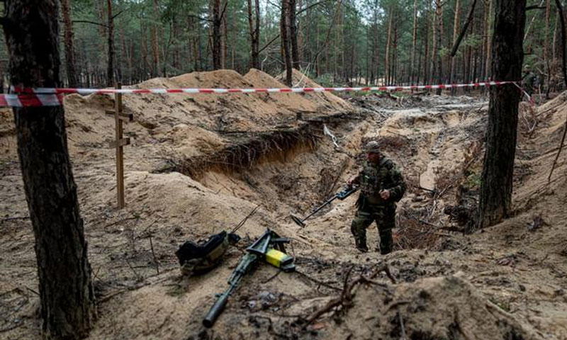 440 bodies found in Izium, Ukraine government says