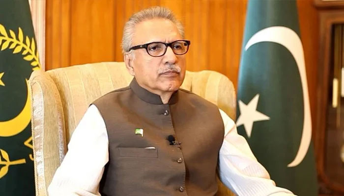 Arif Alvi ‘unconvinced’ over cypher conspiracy