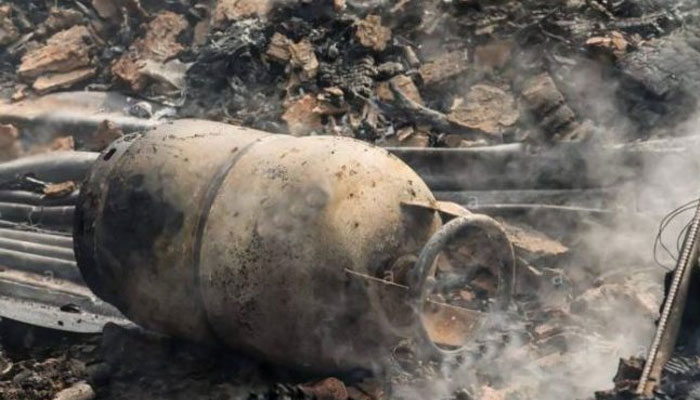 Cylinder blast claims one life in Karachi