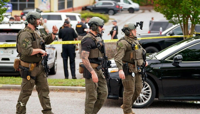 5 killed among police officer in Raleigh shooting