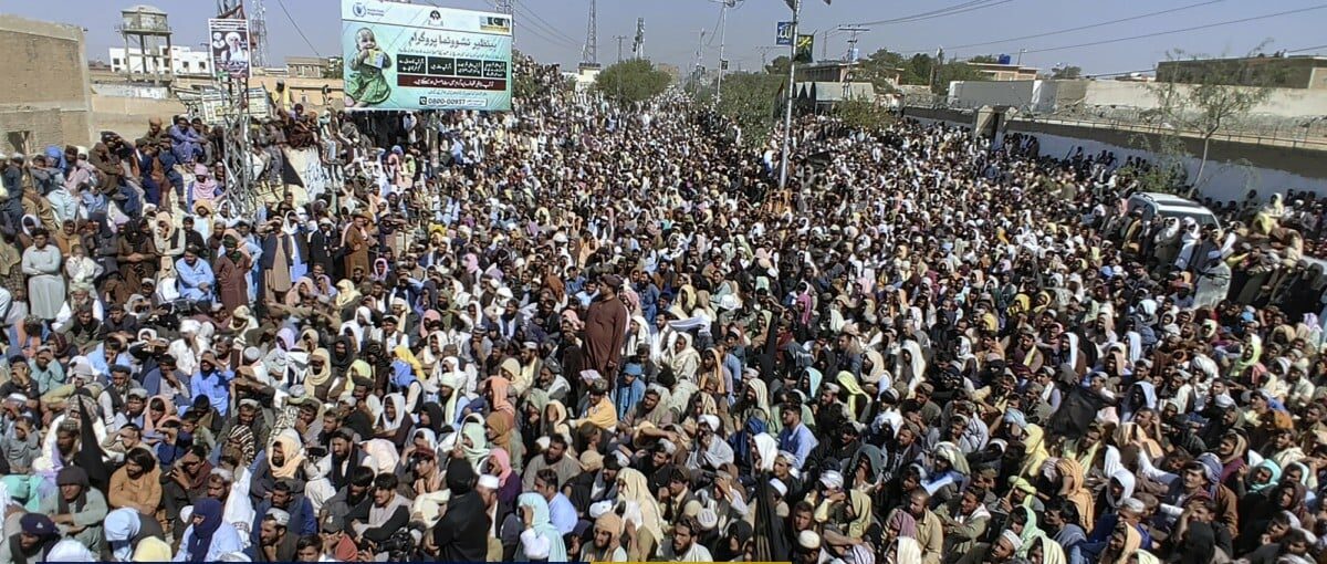 Foreigners staying illegally to be kept in Holding Centres for deportation,Sarfaraz Bugti