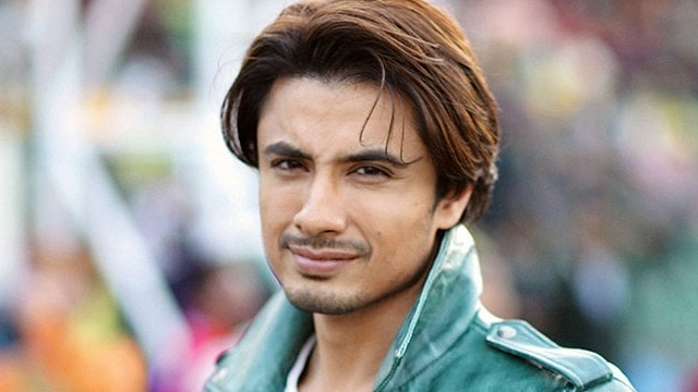 WATCH: Ali Zafar shares benefits of ice bath; video goes viral