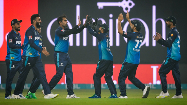 Multan Sultans take early lead in HBL PSL9