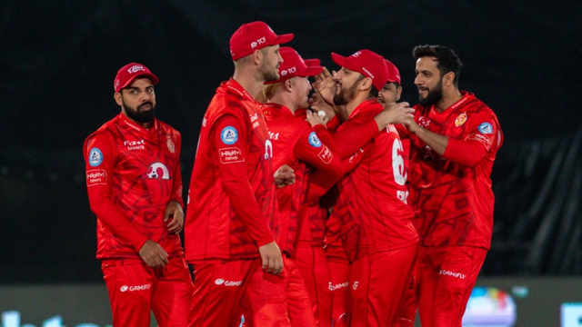 Islamabad United sack bowling coach ahead of PSL10