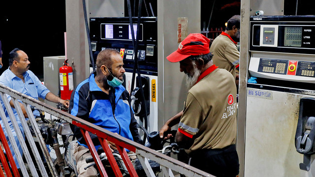 Petrol prices slashed amid Eid ul Adha 2024