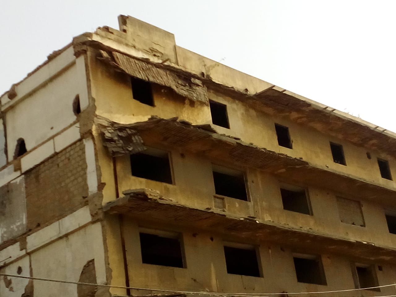 Threat to lives of people in Karachi’s Red Zone