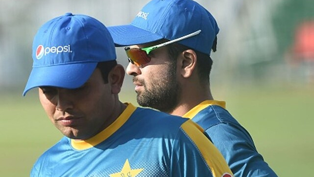 Akmal wants Shehzad back in Pakistan squad
