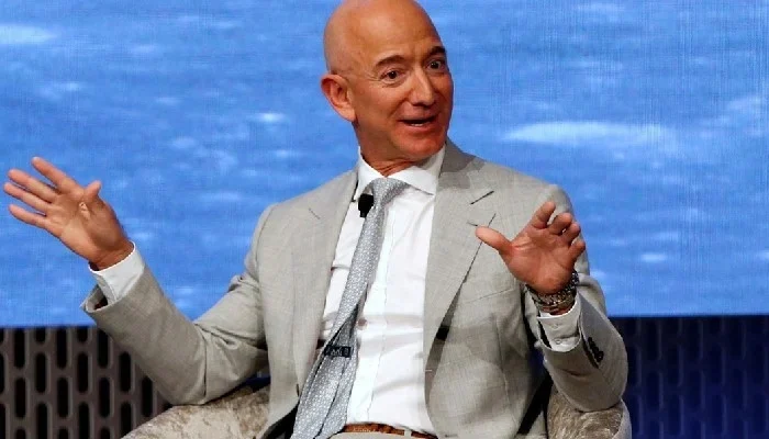 Jeff Bezos becomes world’s richest person again