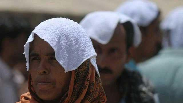 Will mercury rise further in Karachi tomorrow?