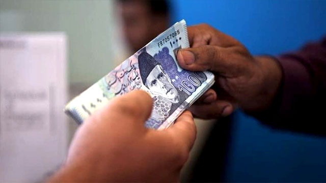 Salaries of govt employees increased by 25 pc