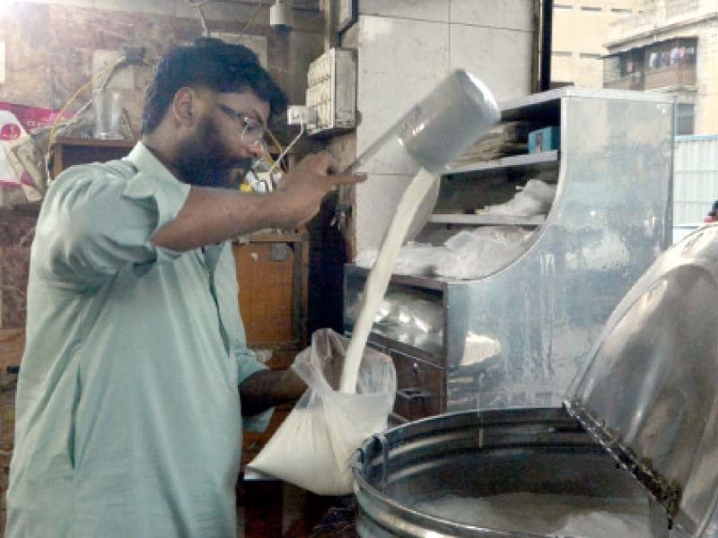 Milk prices rise again in Karachi