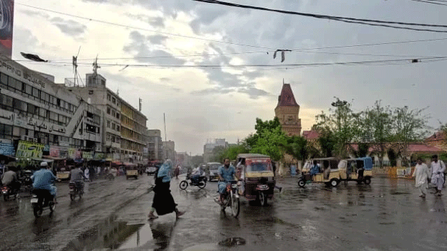 Weather turns pleasant as Karachi receives rains