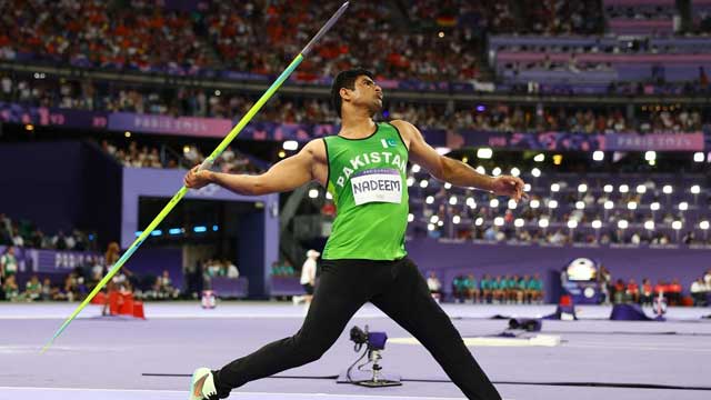 How much cash reward announced for javelin gold medalist Arshad Nadeem?