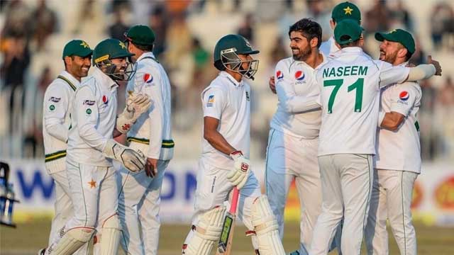 When will Bangladesh team arrive in Pakistan for Test series?