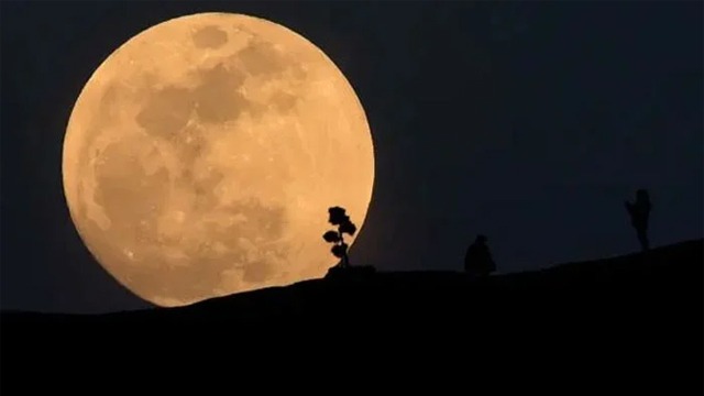 Super blue moon to be visible in Pakistan at this time
