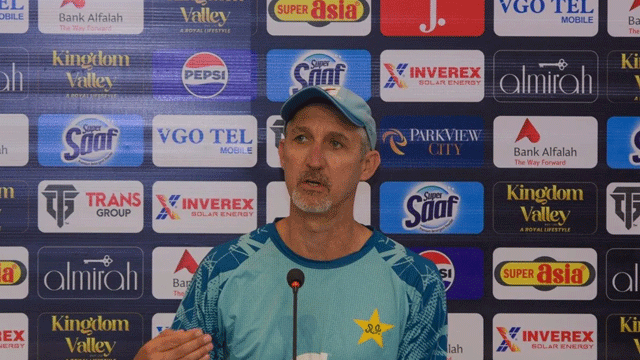 Jason Gillespie accuses Aaqib Javed of conspiracies