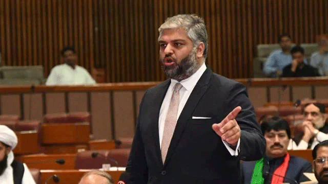 Zain Qureshi quits as PTI’s deputy parliamentary leader