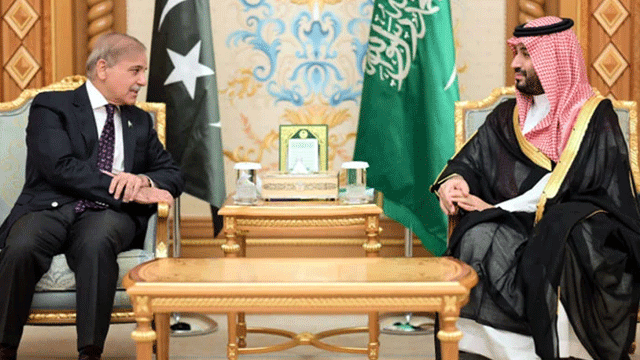 In a meeting with crown prince, Shehbaz hails KSA’s support for economic revival