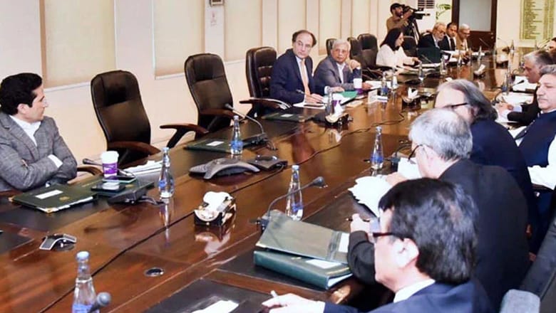 Govt okays Rs1.8bn for overhaul of PM, president’s aircraft