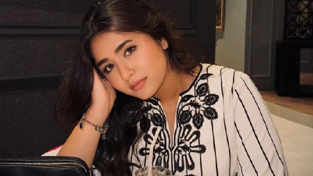 Minahil Malik makes social media comeback after video scandal