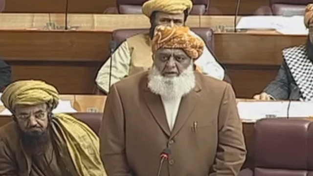 Madrassa bill: Fazl warns decision to be made on streets if demands not met