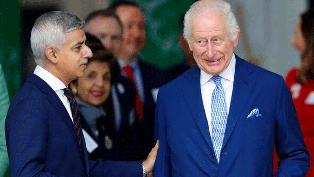 London mayor Sadiq Khan gets “Sir” tittle after being honoured with knighthood