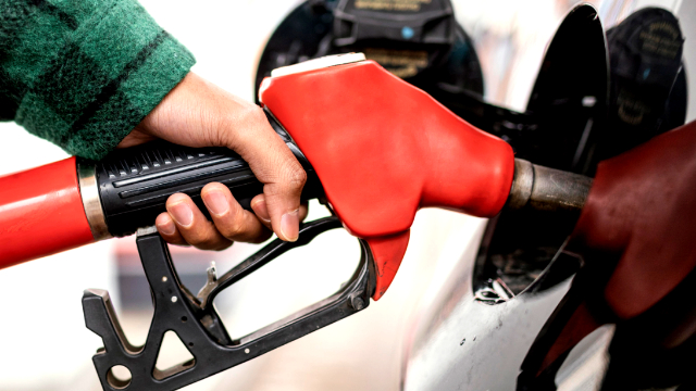 Government cuts petrol, diesel prices for next 15 days