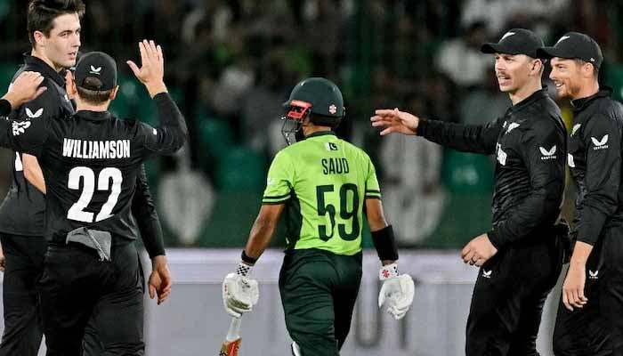 Pakistan to give young players a chance for T20 series against New Zealand