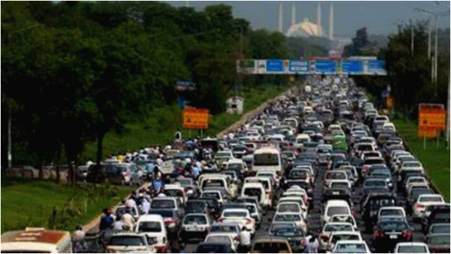 Islamabad Police Announce Traffic Plan for Pakistan Day