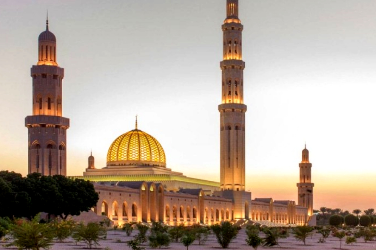 Oman announced Eid 2025 holidays