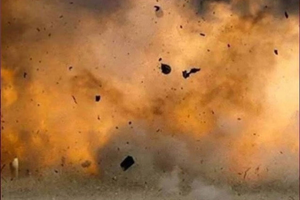Blast at mosque sends Indian Muslims in panic ahead of Eid