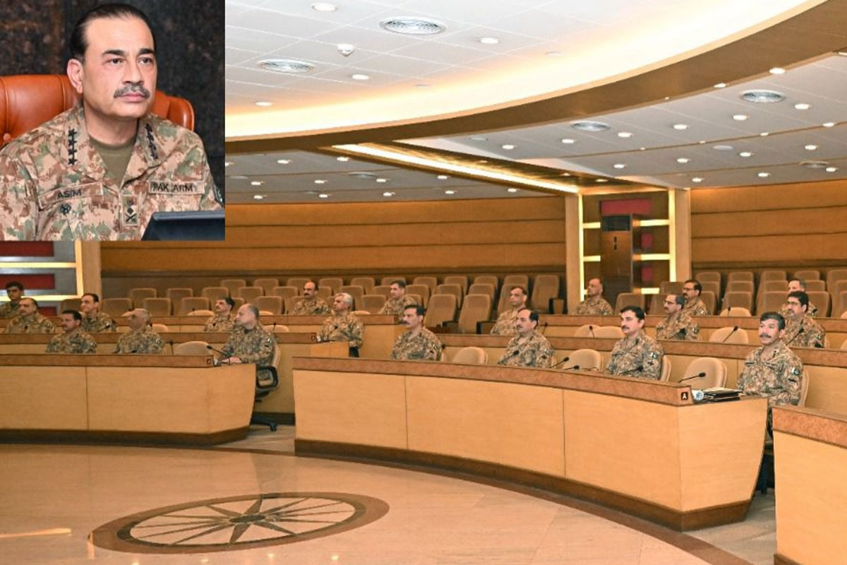 COAS discusses national security issues in 268th Corps Commanders Conference