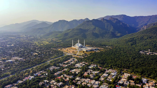 Islamabad Weather Today: Blazing Sunshine and Highs of 37°C Expected
