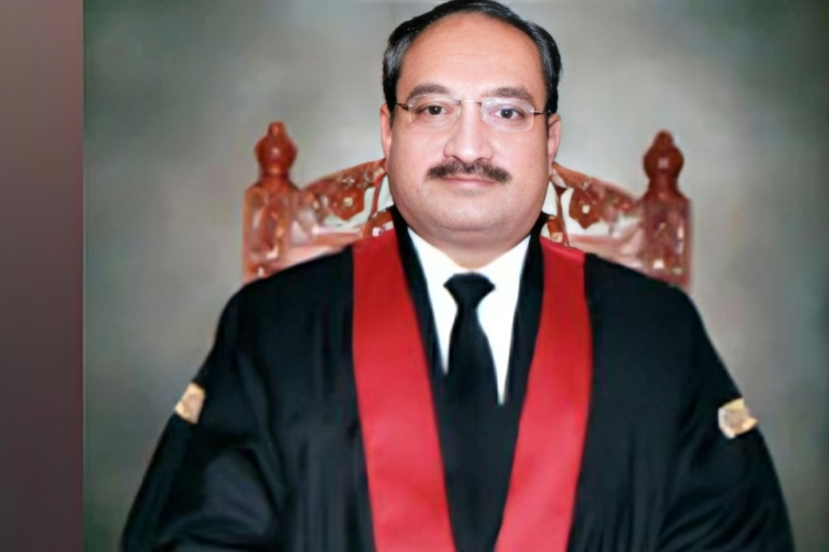 Judicial Commission backs Justice Najafi for SC