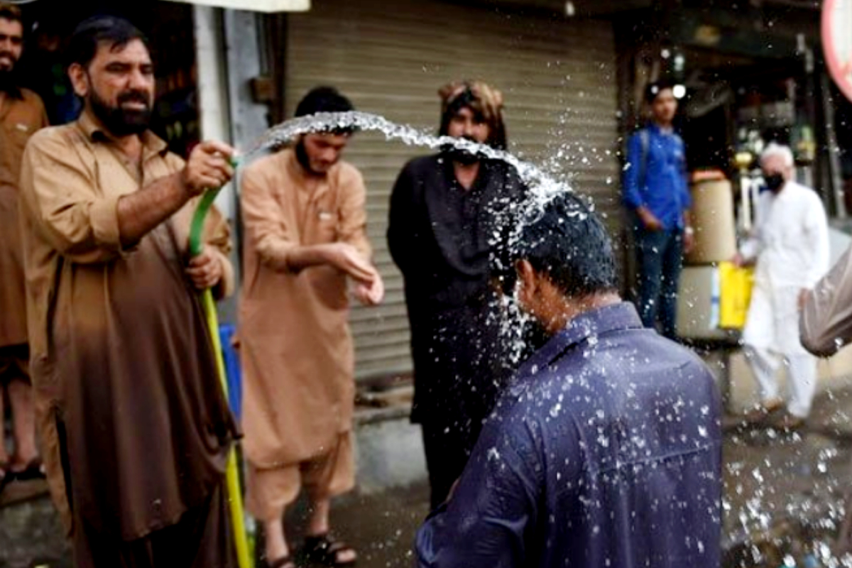Karachi’s temperature may soar to 39°C, says Met Office